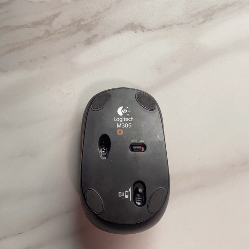 Logitech M305 Wireless Mouse in Black - Picture 2 of 2